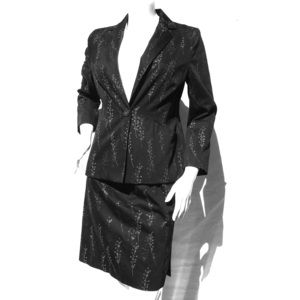 Moschino Womens Black Skirt Suit w Leaf Design  12